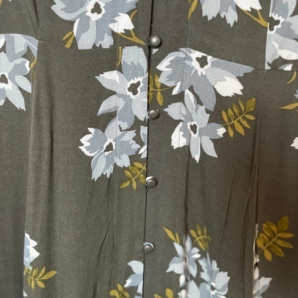 NWT Mimi Maternity Floral Tie-Back Dress Size Small Blue Gray Midi